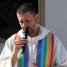 Alessandro Santoro, el sacerdote que lucha por las personas LGTB en Italia