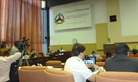 Ciberespacio: dos visiones en pugna