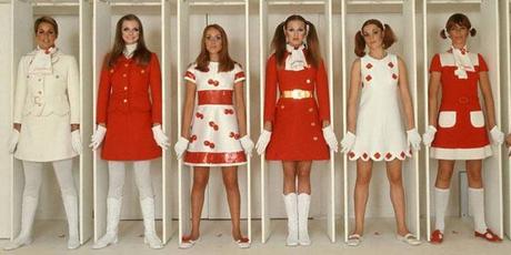 LA VUELTA DE COURRÈGES A LA PERFUMERÍA