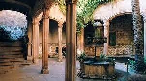Paseo temático por el Barrio Gotico de Barcelona