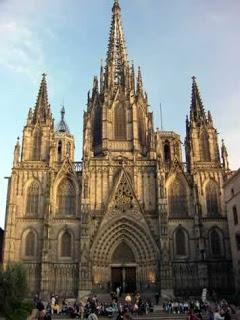 Paseo temático por el Barrio Gotico de Barcelona