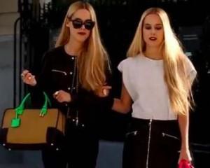 ss13 cejinegra anuncio loewe 300x240 Tú decides: cejas negras & melena rubia, ¿si o no?