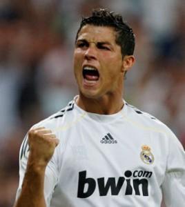 primer-gol-de-cristiano_ronaldo-en-el-real-madrid-noticias-matutinas[1]