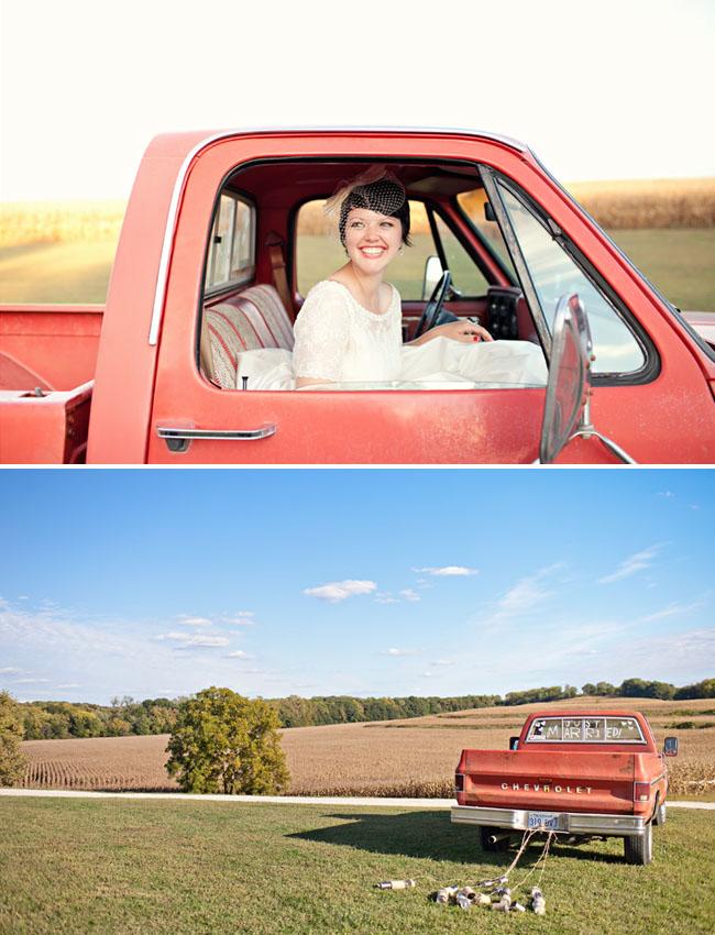 Una boda tipo picnic en un granero