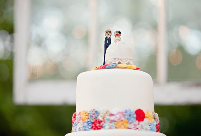 Una boda tipo picnic en un granero