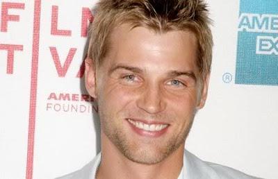 Mike Vogel y Dean Norris se unen a Under the Dome