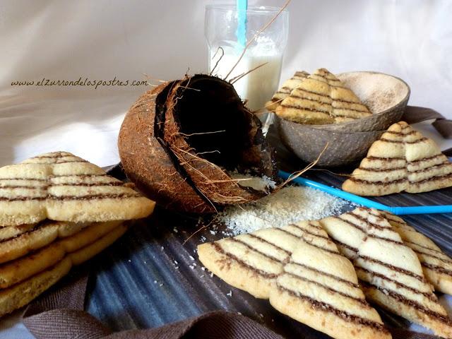 Galletas Triángulos de Coco y Cacao