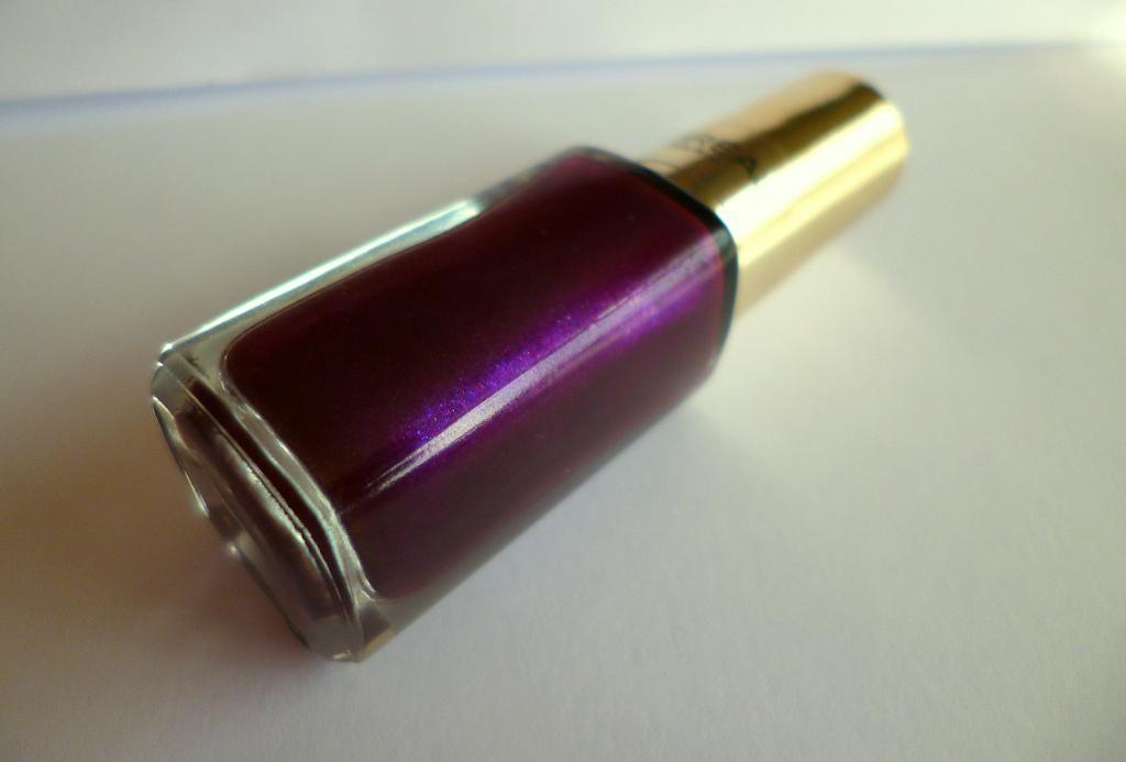 Le Vernis 502 Purple Disturbia de L'Oréal