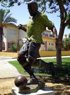 ESCULTURA: José Manuel Martínez Pérez