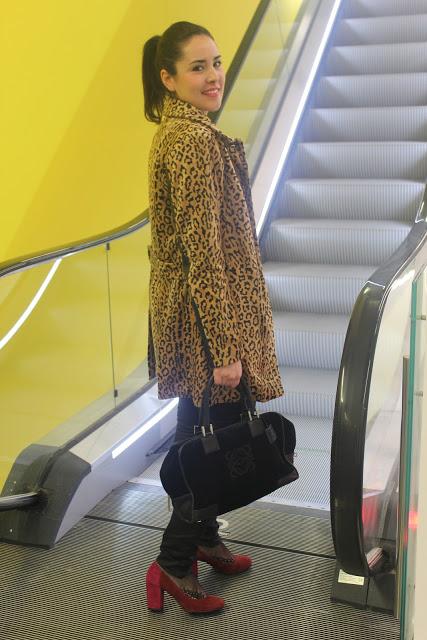 How to dress the animal print