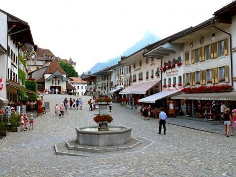 Gruyères 460x345 Gruyères, el pueblo del queso