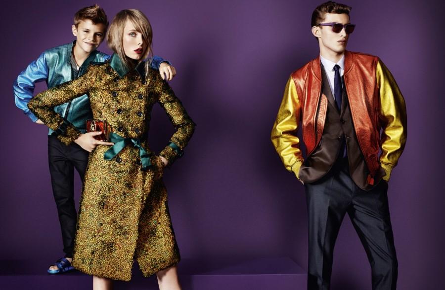 Campaña P-V 2013 de Romeo Beckham para Burberry. Videos.