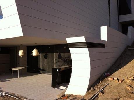 Nuevas imágenes de obra de una vivienda unifamiliar situada al noroeste de Madrid