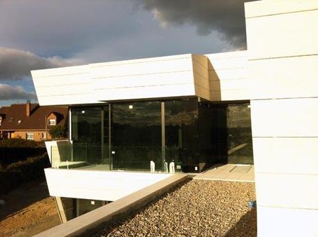 Nuevas imágenes de obra de una vivienda unifamiliar situada al noroeste de Madrid