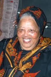 Louise Bennett: la insigne poeta del inglés criollo del Circumcaribe...