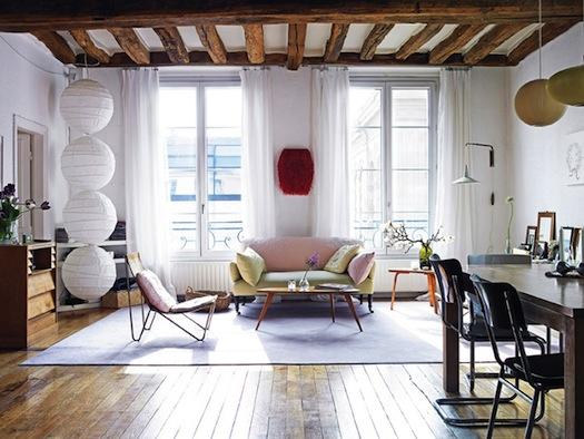 Un apartamento en Le Marais de París en tonos pastel