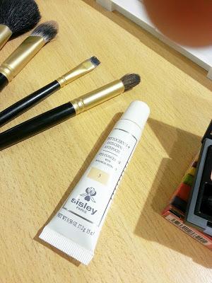 Hoy te presento, Sisley Paris