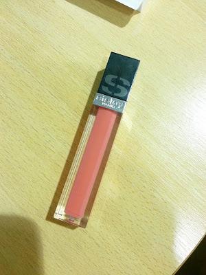 Hoy te presento, Sisley Paris