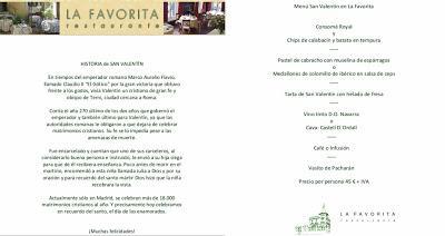 Cupido se sienta a la mesa