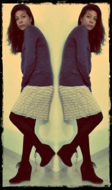 Ruffled skirt + Jumper