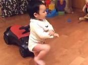 Niños bailando Gangnam Style