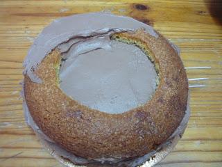 TARTA CAJA DE BOMBONES con bizcocho de naranja SIN GLUTEN (apta para celiacos)