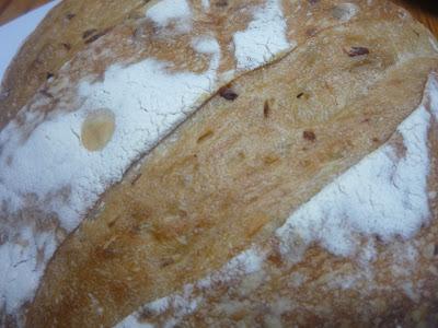 Y para terminar el año 2012 y comenzar uno nuevo, ¡¡Pan con cebolla!!