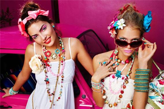 Accesorios y Complementos para un look hippie chic y colorido