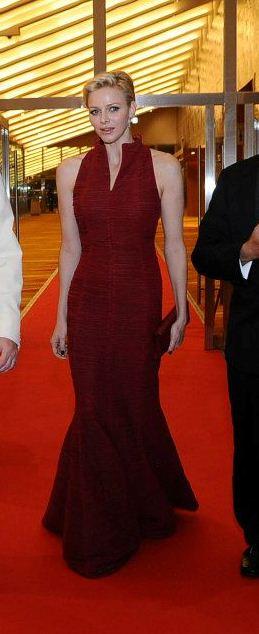 Charlene de Monaco, cada dia con mas estilo