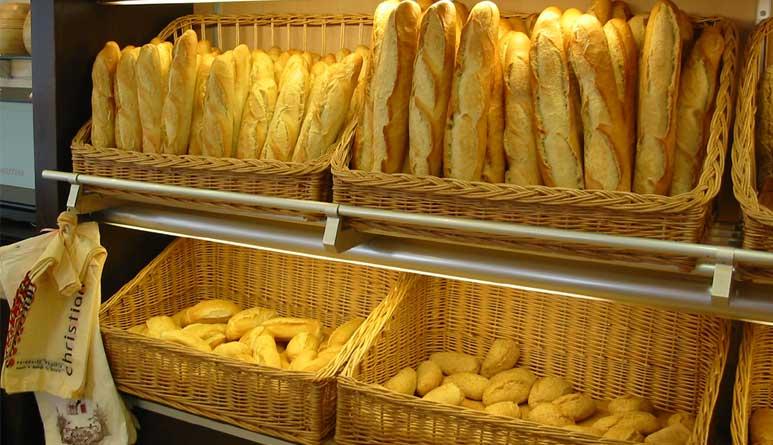 Vender el pan del día anterior a mitad de precio