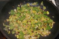 Tosta de revuelto de champinones y queso de cabra