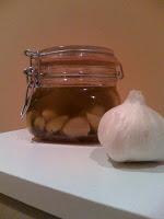 Los ajos se conservan perfectamente en aceite de oliva