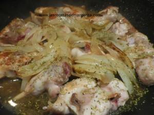 conejo 2y Conejo con cebolla al romero