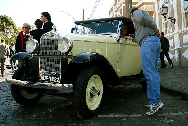 Coches clásicos, Feira do Largo da Ordem, Curitiba