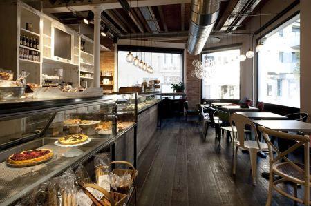 vintage taller de pan Serrajòrdia sillas vintage Quedamos en... panadería diseño barcelona muebles decapados mostrador panadería madera de pino teñida mesas vintage diseño nórdico diseño de interiores decoración vintage industrial decoración luz natural locales comerciales decoración industrial instalaciones a la vista decoración estilo vintage decoración estilo industrial decoración de panaderias decoración de interiores decoración de cafeterías cafes decoracion de bares deco bloggers blog interiorismo blog estilo nórdico blog decoración nórdica blog decoración 