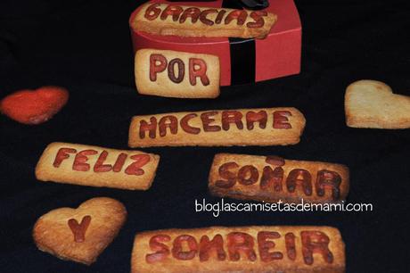 Mensaje en una galleta galletas letras 10