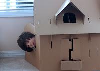 casa de cartón para niños