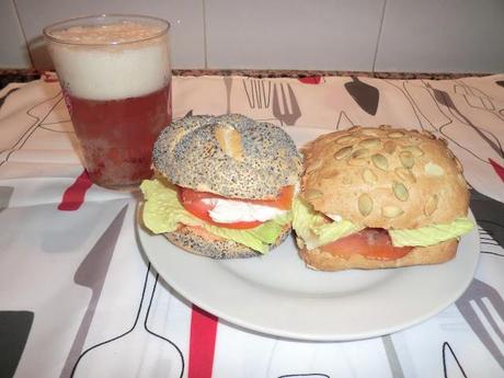 BOCADILLO FRIO DE SALMON 2 VERSIONES.