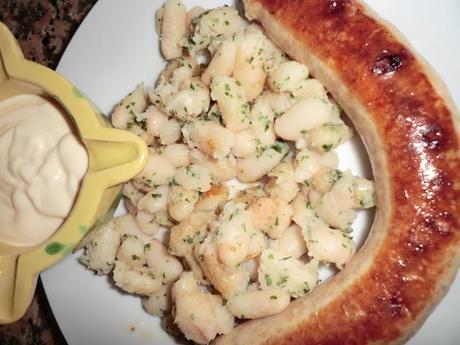 BOTIFARRA AMB MONGETES I ALL i OLI BOTIFARRA AMB MONGETES I ALL i OLI