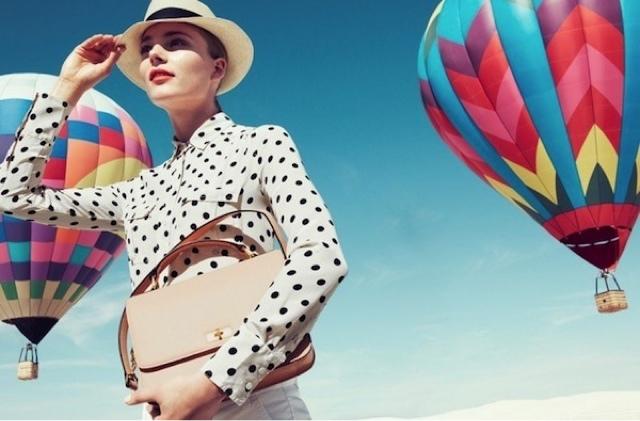 El lápiz blanco es tendencia de moda.