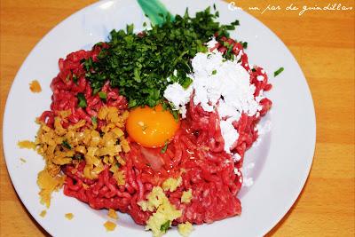 Won ton crujiente de cerdo (Giaw Maoo)