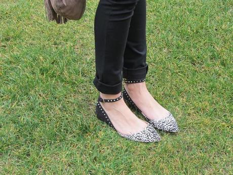 SUDADERA APLICACIONES PIEL