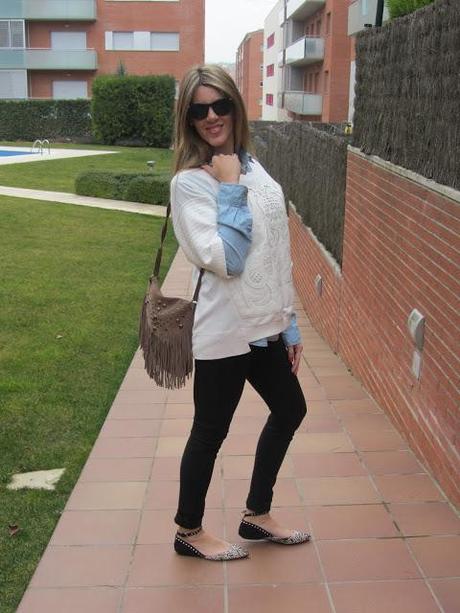 SUDADERA APLICACIONES PIEL