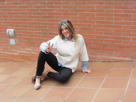 SUDADERA APLICACIONES PIEL