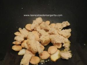 lomo-almendras y1 Lomo de Cerdo Ibérico con Salsa de Almendras