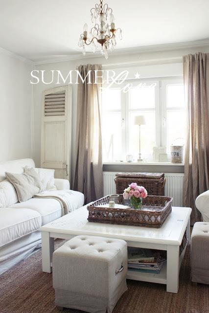 Un salón NÓRDICO en CLÁSICO RENOVADO