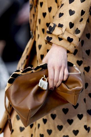 DETALLES BURBERRY PRORSUM O/I 2013/14 LONDRES