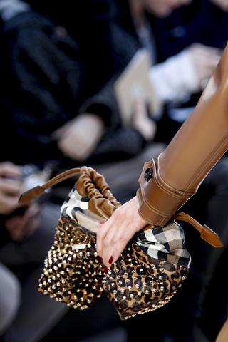 DETALLES BURBERRY PRORSUM O/I 2013/14 LONDRES