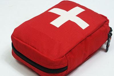 (600) CONOZCA CUÁLES SON LOS ELEMENTOS ESENCIALES EN UN BOTIQUÍN DE PRIMEROS AUXILIOS