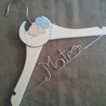 Percha infantil con marquetería Perchas personalizadas